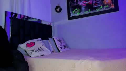 Snapshot of aleja_rogers996 chatting on 30, 4, 2026 Alejandra online show from 30, 4, 2026