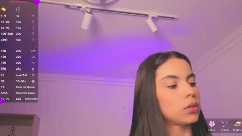 Alejandra online show from 5, 6, 2026