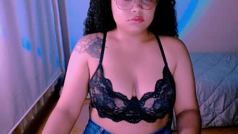 Alejandra  online show from 2, 4, 2026