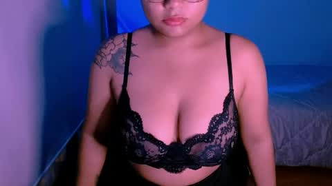 Snapshot of alejandra_conde chatting on 25, 5, 2026 Alejandra online show from 25, 5, 2026