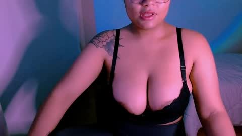 Snapshot of alejandra_conde chatting on 28, 5, 2026 Alejandra online show from 28, 5, 2026