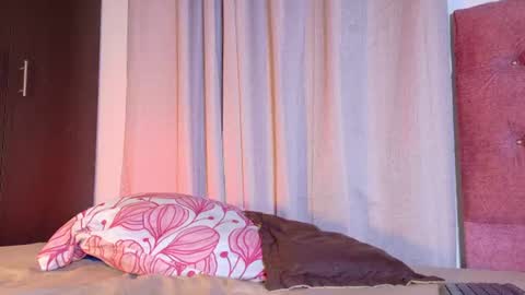 alejandra_dunn1 online show from 20, 7, 2026