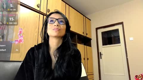 Alejandra online show from 6, 1, 2025