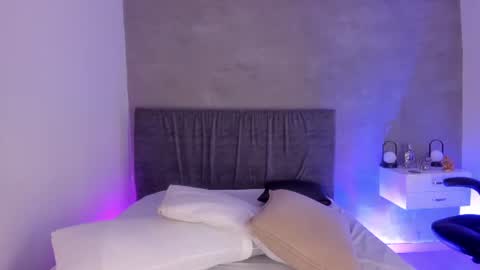 Alejandra online show from 13, 6, 2026