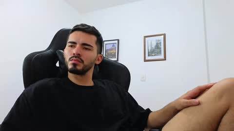 Snapshot of alejandroo_7 chatting on 24, 12, 2024 alejandroo_7 online show from 24, 12, 2024