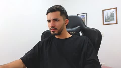 Snapshot of alejandroo_7 chatting on 9, 1, 2025 alejandroo_7 online show from 9, 1, 2025