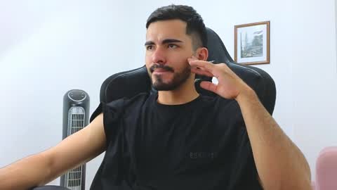 Snapshot of alejandroo_7 chatting on 10, 1, 2025 alejandroo_7 online show from 10, 1, 2025