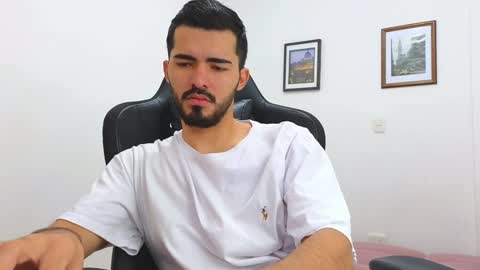 Snapshot of alejandroo_7 chatting on 20, 1, 2025 alejandroo_7 online show from 20, 1, 2025