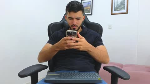 Snapshot of alejandroo_7 chatting on 25, 1, 2025 alejandroo_7 online show from 25, 1, 2025