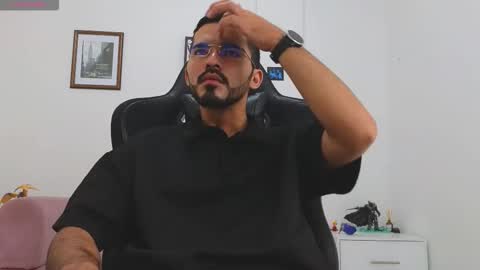 Snapshot of alejandroo_7 chatting on 11, 10, 2025 alejandroo_7 online show from 11, 10, 2025