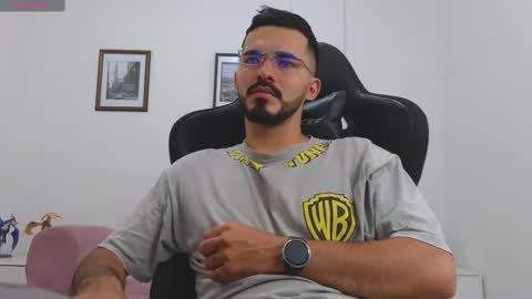 Snapshot of alejandroo_7 chatting on 15, 10, 2025 alejandroo_7 online show from 15, 10, 2025