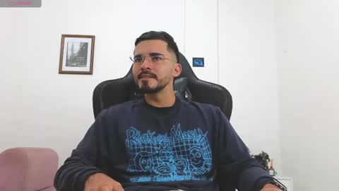 Snapshot of alejandroo_7 chatting on 7, 11, 2025 alejandroo_7 online show from 7, 11, 2025