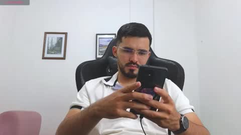 Snapshot of alejandroo_7 chatting on 10, 11, 2025 alejandroo_7 online show from 10, 11, 2025