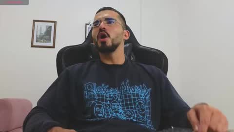 Snapshot of alejandroo_7 chatting on 26, 11, 2025 alejandroo_7 online show from 26, 11, 2025