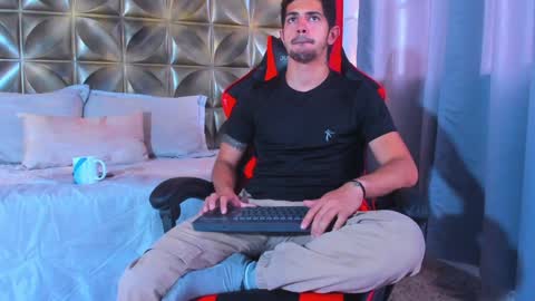 Snapshot of alejandrostorm chatting on 26, 1, 2025 Alejo online show from 26, 1, 2025