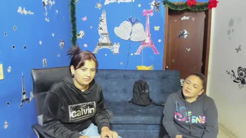 zoe and Kataleya online show from 23, 1, 2025