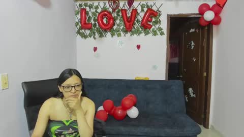zoe and Kataleya online show from 19, 2, 2025