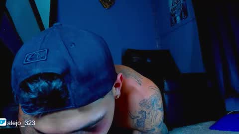 alejo_323__ online show from 19, 1, 2026
