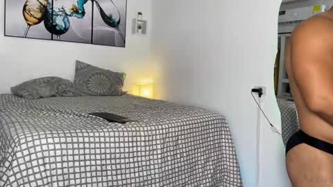 Alejo online show from 4, 10, 2025