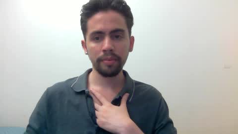 alejo_shy online show from 6, 1, 2025