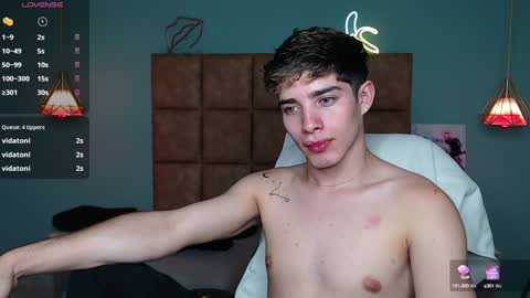 ALejoo Saenz online show from 3, 12, 2024