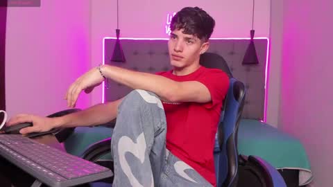 ALejoo Saenz online show from 20, 4, 2026