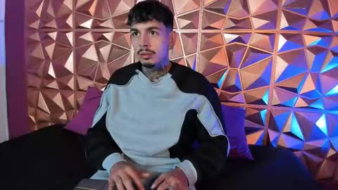 aleking13 online show from 5, 10, 2025