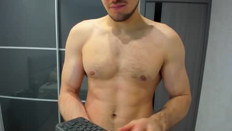 aleks_brown online show from 8, 2, 2025