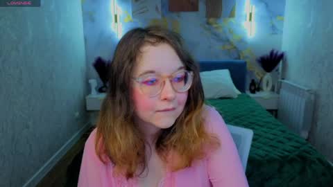 Snapshot of aleks_caste chatting on 2, 5, 2026 Aleks online show from 2, 5, 2026