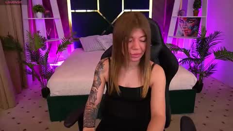 aleksaloree online show from 18, 10, 2025