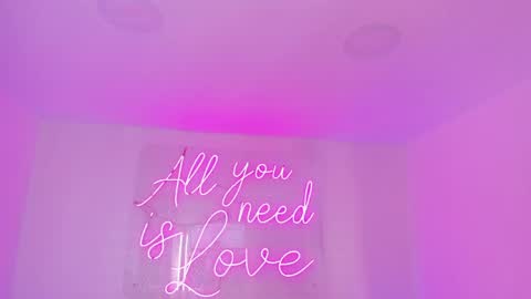 Aleksandra  online show from 25, 4, 2026