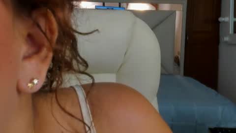 alennax online show from 13, 4, 2026