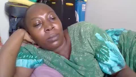 Noreen Kennth and Emilly online show from 26, 9, 2025