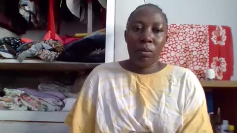 Noreen Kennth and Emilly online show from 25, 10, 2025