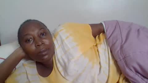 Noreen Kennth and Emilly online show from 19, 12, 2025