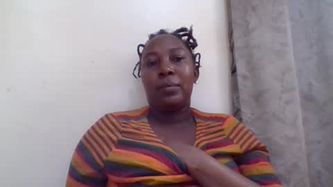 Snapshot of alesha_ chatting on 31, 5, 2026 Noreen Kennth and Emilly online show from 31, 5, 2026