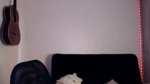 Snapshot of aleska_bell69 chatting on 9, 6, 2026 Aleska online show from 9, 6, 2026