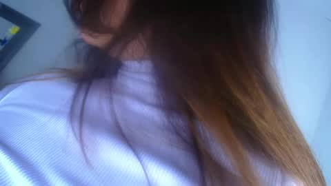 QUEEN OFF MILk  IM BACK  15 NOV online show from 14, 9, 2025