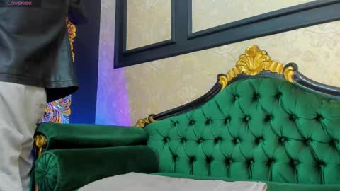 Alessandro King online show from 10, 9, 2025