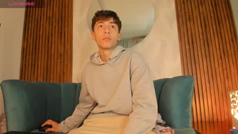 Alessandro Dybala online show from 9, 2, 2025