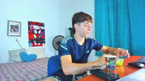 Snapshot of alessandro_dybala chatting on 29, 4, 2026 Alessandro Dybala online show from 29, 4, 2026