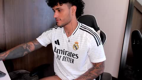 Alessandro Vanni online show from 12, 1, 2025