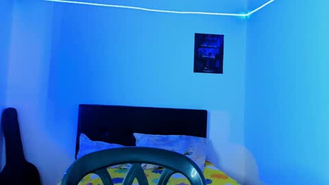 Alessandro online show from 9, 2, 2025