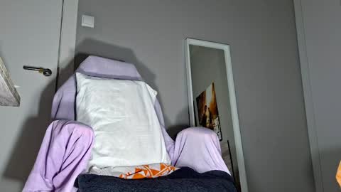 Alessandro online show from 27, 4, 2026