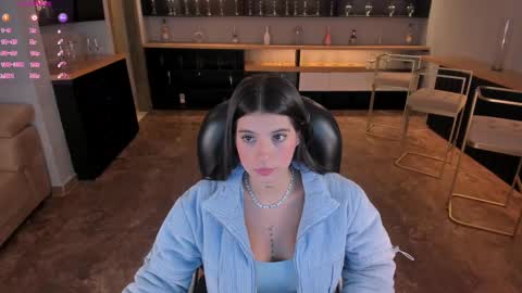 Alessia  online show from 5, 3, 2025