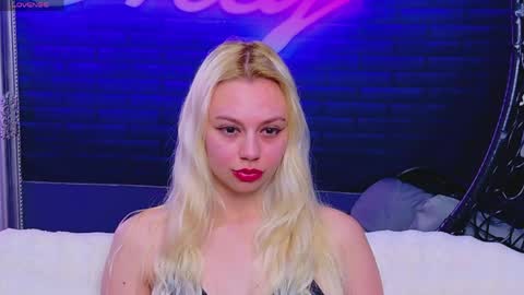 Snapshot of alessiacroft chatting on 6, 5, 2026 alessiacroft online show from 6, 5, 2026