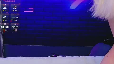 Snapshot of alessiacroft chatting on 7, 6, 2026 alessiacroft online show from 7, 6, 2026