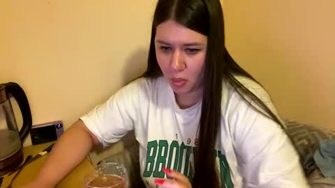 Aletta Oushen online show from 29, 1, 2025