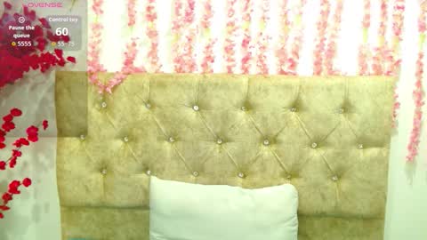 Snapshot of alettallove chatting on 9, 11, 2025 alettallove online show from 9, 11, 2025