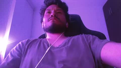 Snapshot of alevil_97 chatting on 18, 7, 2026 Alejo online show from 18, 7, 2026